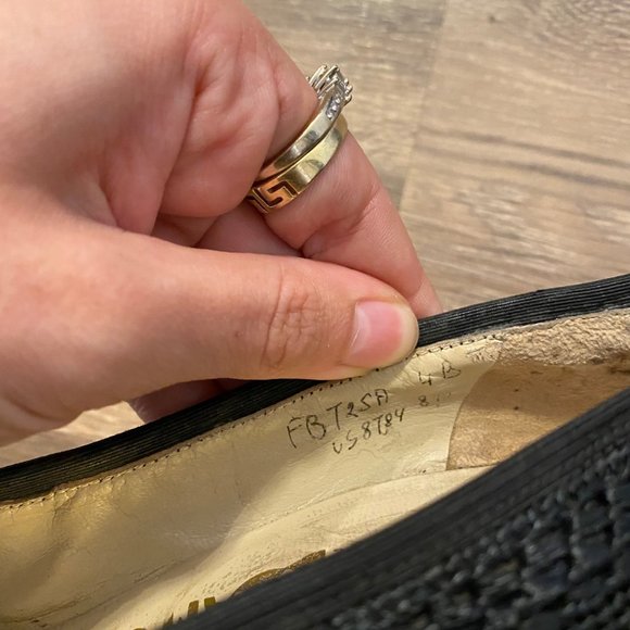 Ferragamo Black Woven Heels - Picture 10 of 10